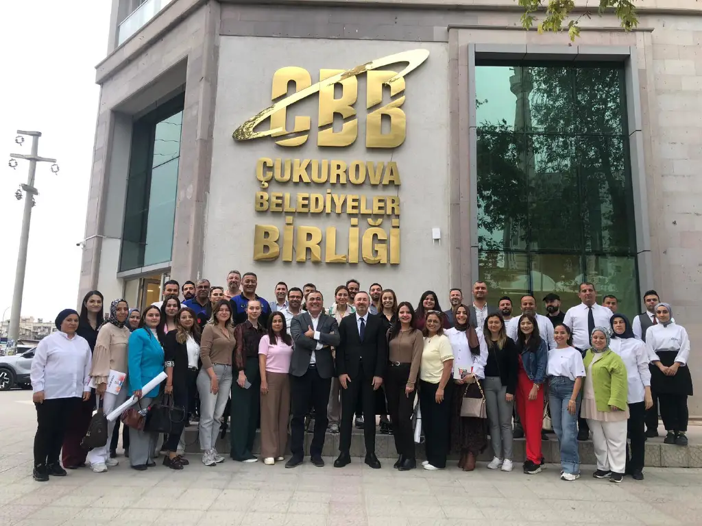 Takım Çalışması ve  Motivasyon  Birlikte Başarmanın Gücü: Takım Çalışması ve Motivasyon Eğitimi